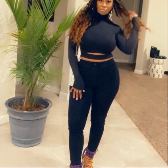 Goddess Swag in black Set - Picture 2 of 3